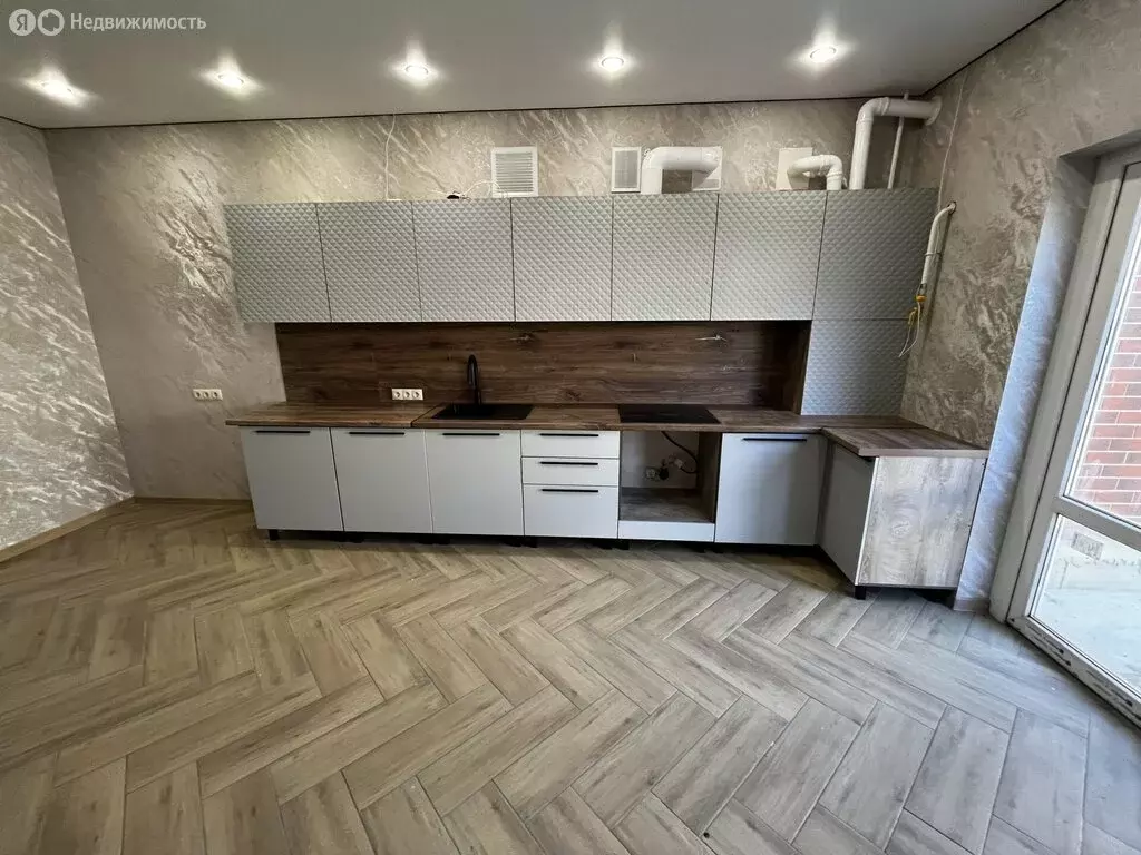 Дом в посёлок городского типа Афипский, Школьная улица, 99 (130 м) - Фото 2