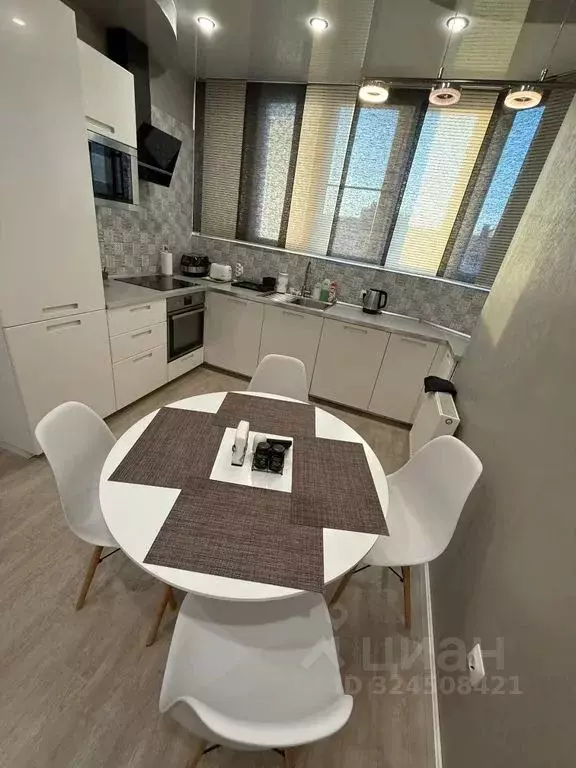 2-к кв. Краснодарский край, Краснодар ул. Имени Жлобы, 141 (60.0 м) - Фото 2