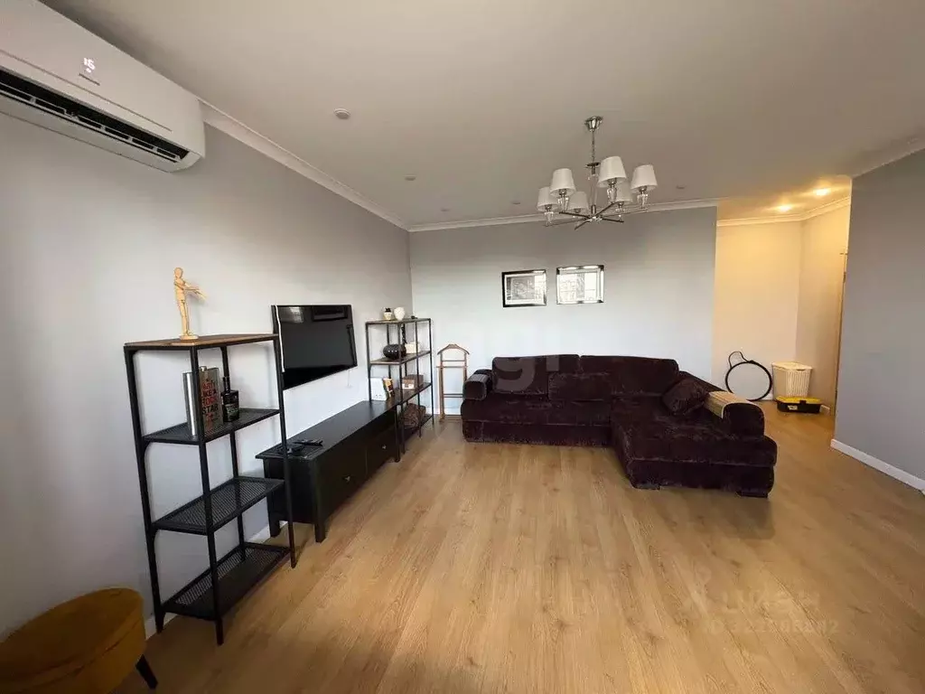 1-к кв. Самарская область, Тольятти Революционная ул., 3А (45.0 м) - Фото 1