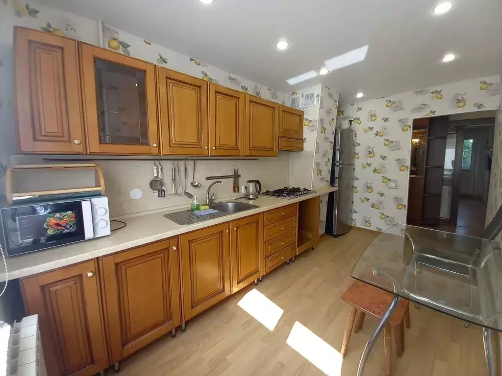 3-к кв. Ленинградская область, Тихвин 1А мкр, 49 (61.0 м) - Фото 2