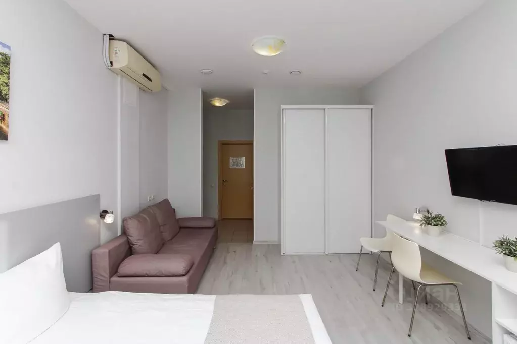 Комната Тюменская область, Тюмень ул. Республики, 47 (19.0 м) - Фото 2