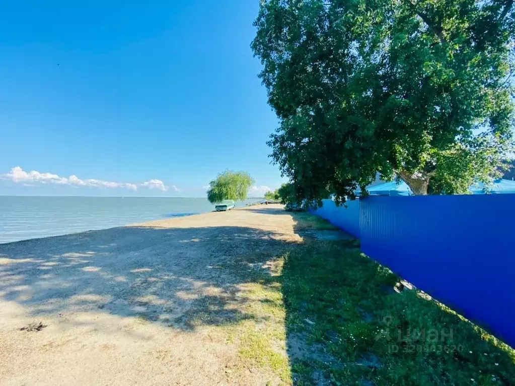 Участок в Краснодарский край, Ейск Осводовский пер., 17 (7.5 сот.) - Фото 0