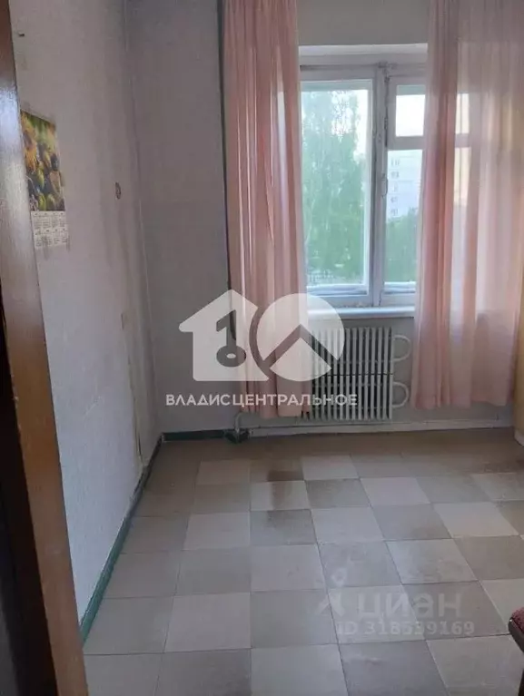 2-к кв. Новосибирская область, Новосибирск Академгородок мкр, ул. ... - Фото 0