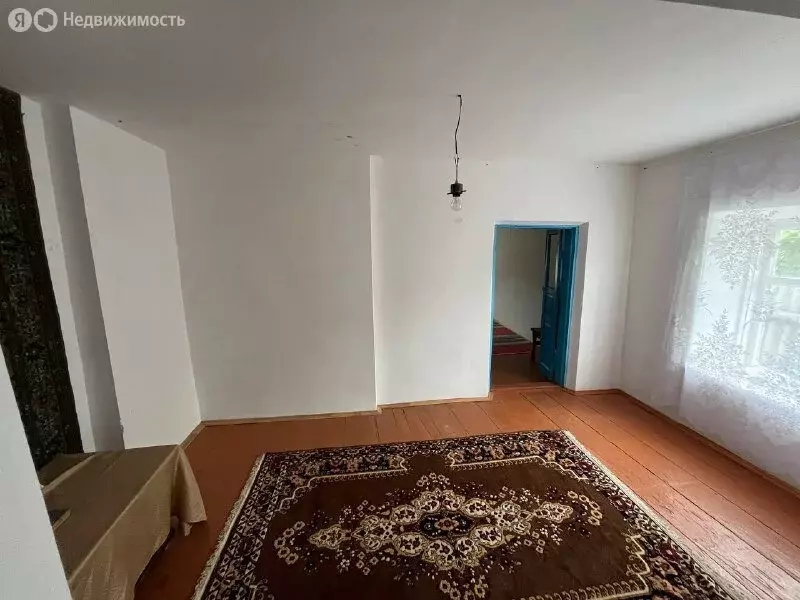 Дом в Старощербиновская, улица Чехова (50 м) - Фото 0