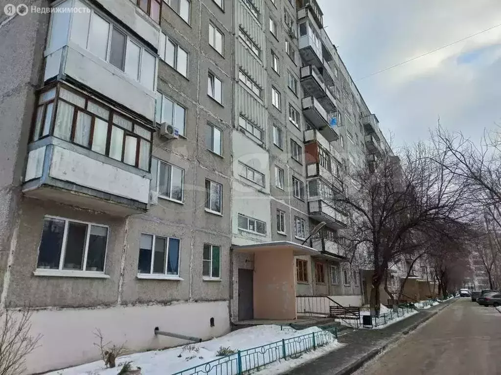 3-комнатная квартира: Тюмень, улица Самарцева, 34 (61.1 м) - Фото 2