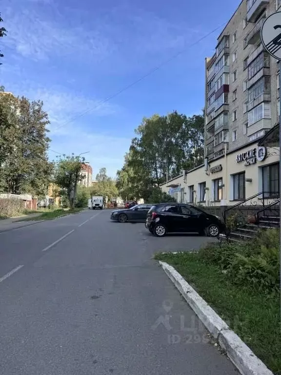 Комната Кировская область, Киров ул. Добролюбова, 10 (10.0 м) - Фото 2