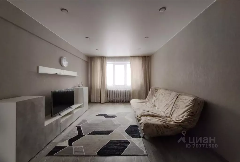 2-к кв. Красноярский край, Красноярск ул. Горького, 32 (50.0 м) - Фото 1