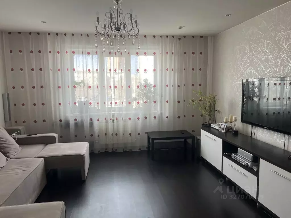 4-к кв. Красноярский край, Красноярск ул. Щорса, 57 (77.0 м) - Фото 1