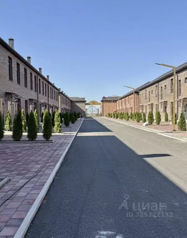 Таунхаус в Кабардино-Балкария, Чегемский район, с. Шалушка ул. М.Х. ... - Фото 2