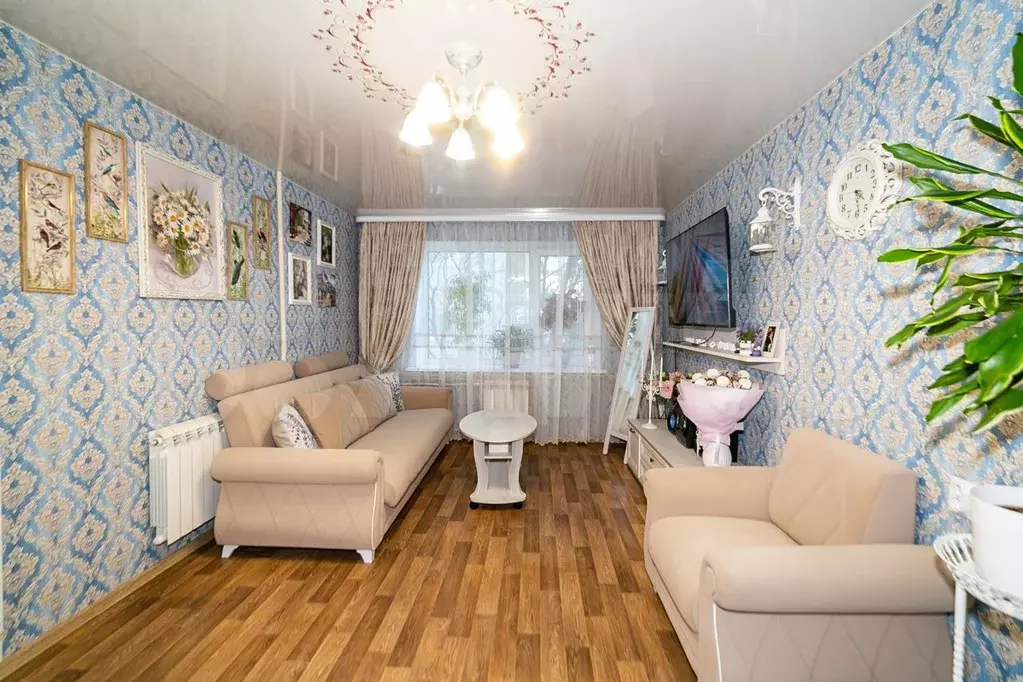 4-к. квартира, 70 м, 1/9 эт. - Фото 0