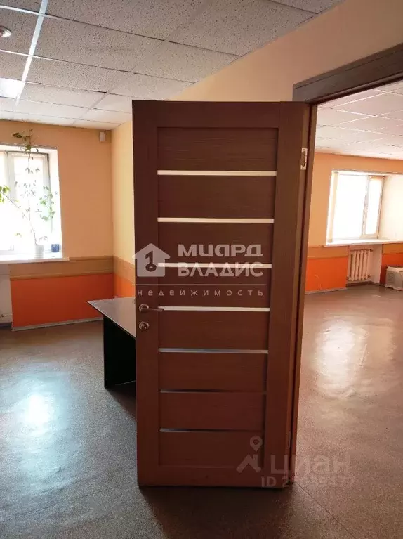 Офис в Омская область, Омск ул. Булатова, 100 (67 м) - Фото 0