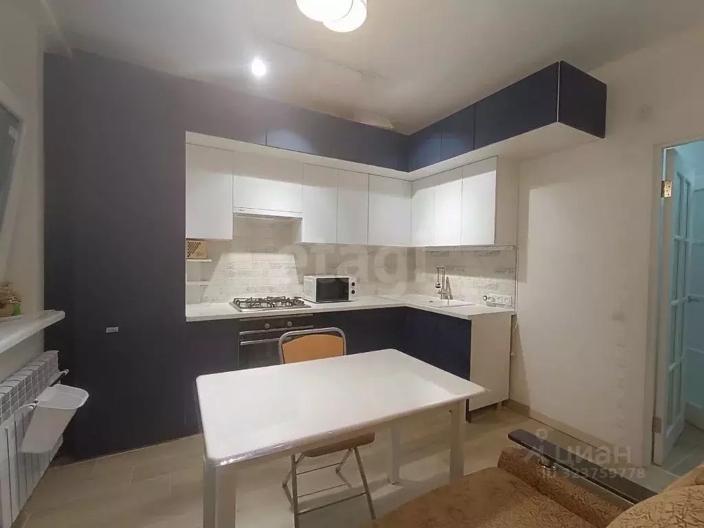 1-к кв. Крым, Симферополь ул. Батурина (38.9 м) - Фото 2