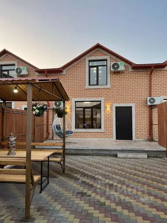 Дом в Дагестан, Избербаш ул. Тургенева, 63 (90 м) - Фото 0