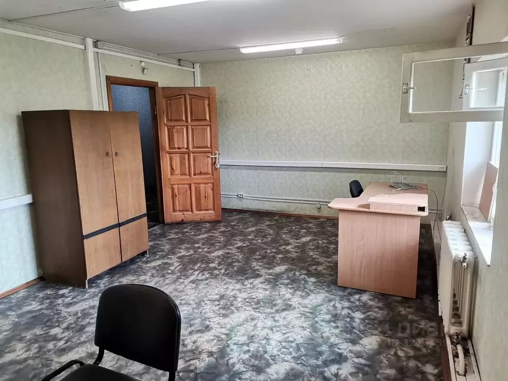Офис в Ленинградская область, Гатчина Красноармейский просп., 50А (24 ... - Фото 0