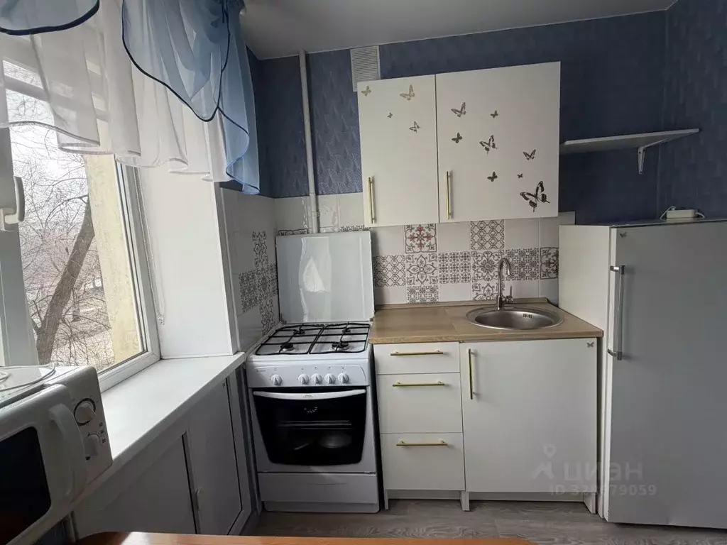 1-к кв. Волгоградская область, Волгоград ул. 64-й Армии, 85 (31.3 м) - Фото 2