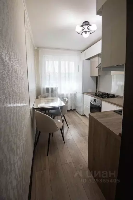 3-к кв. Татарстан, Альметьевск ул. Чернышевского, 45 (71.3 м) - Фото 2