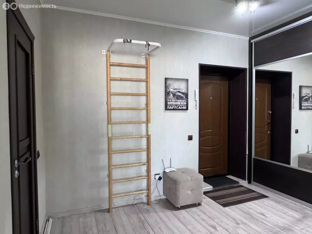 1-комнатная квартира: Омск, улица Ватутина, 3/1 (47 м) - Фото 2