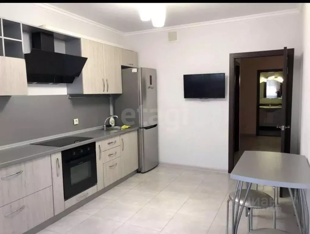 2-к кв. Крым, Симферополь ул. Набережная имени 60-летия СССР (90.0 м) - Фото 1