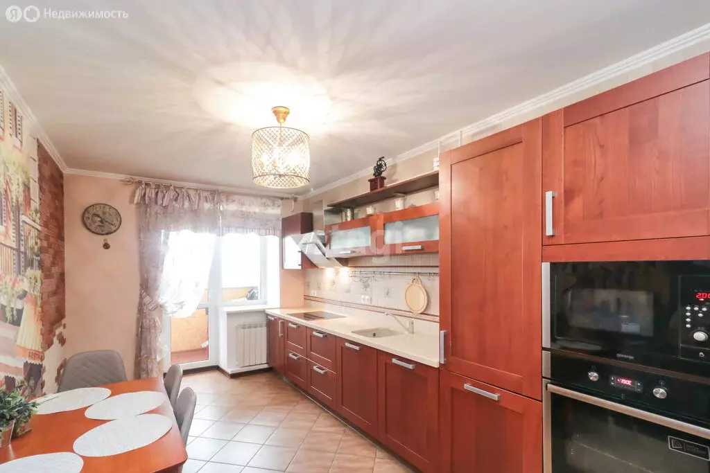 3-комнатная квартира: Тюмень, улица Самарцева, 3 (87.1 м) - Фото 2