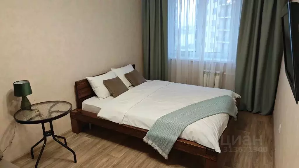 1-к кв. Тюменская область, Тюмень ул. Мельникайте, 38к1 (42.0 м) - Фото 0