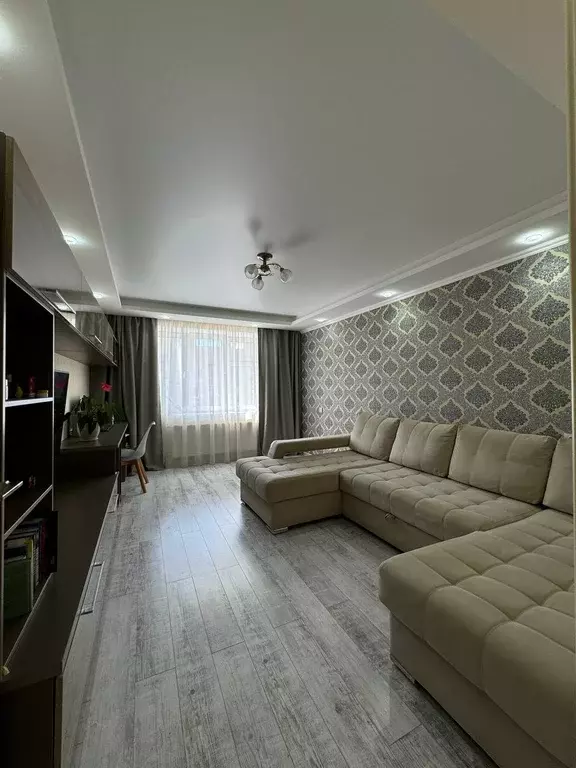 Продаётся 2-к квартира, 65 м - Фото 0