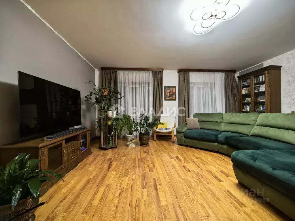 3-к кв. Смоленская область, Смоленск ул. 25 Сентября, 14/47 (101.7 м) - Фото 2