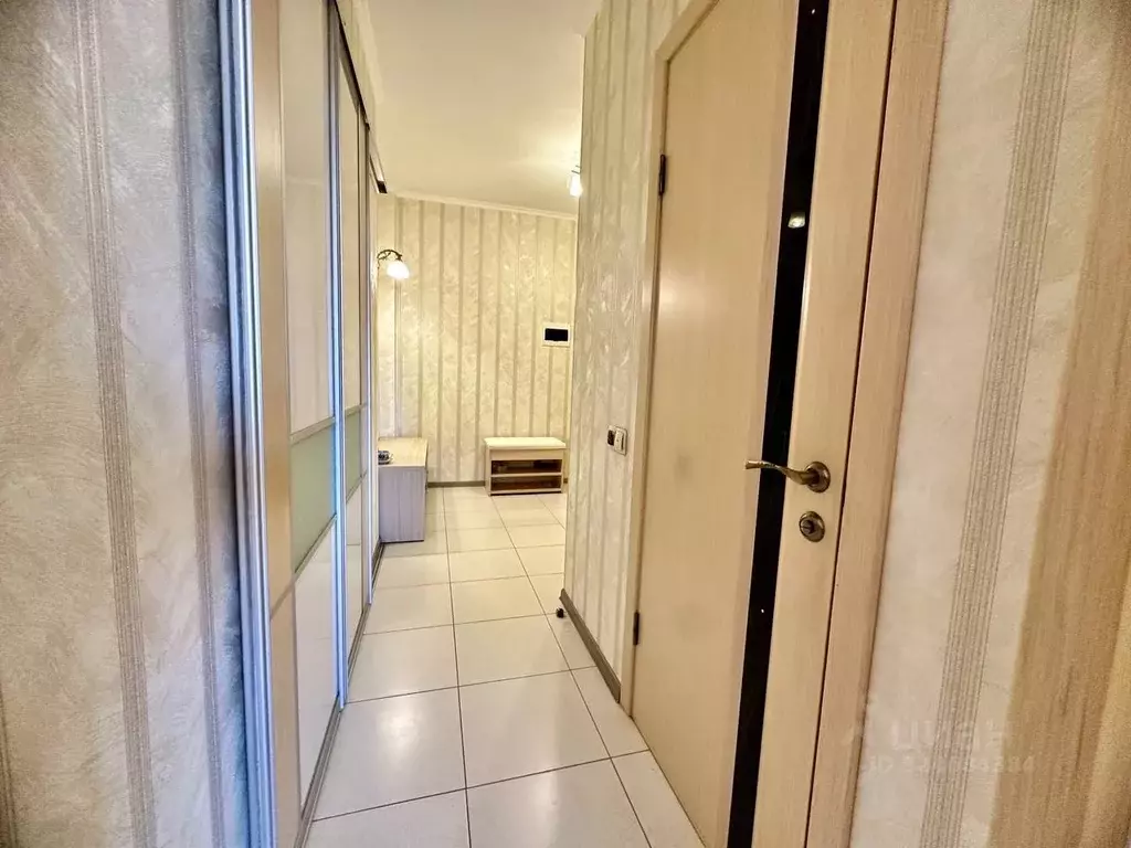 1-к кв. Крым, Симферополь ул. Севастопольская, 43Д (51.0 м) - Фото 1