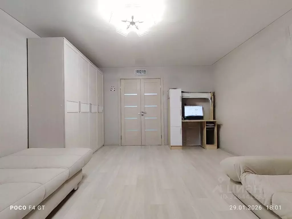 3-к кв. Башкортостан, Уфа Российская ул., 41 (65.0 м) - Фото 1