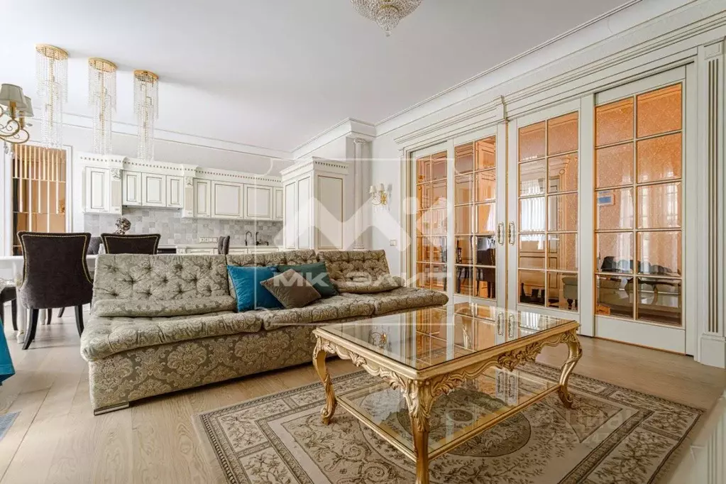 3-к кв. Санкт-Петербург ул. Жукова, 3 (113.2 м) - Фото 1