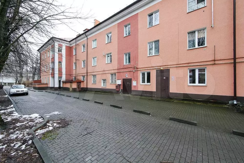 2-к. квартира, 60 м, 1/3 эт. - Фото 1