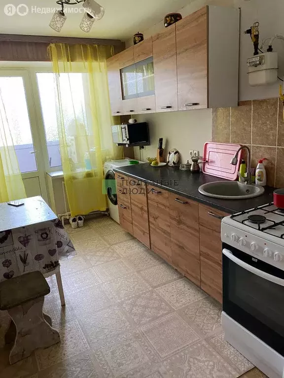 2-комнатная квартира: Вилино, улица Чапаева, 15 (44 м) - Фото 1