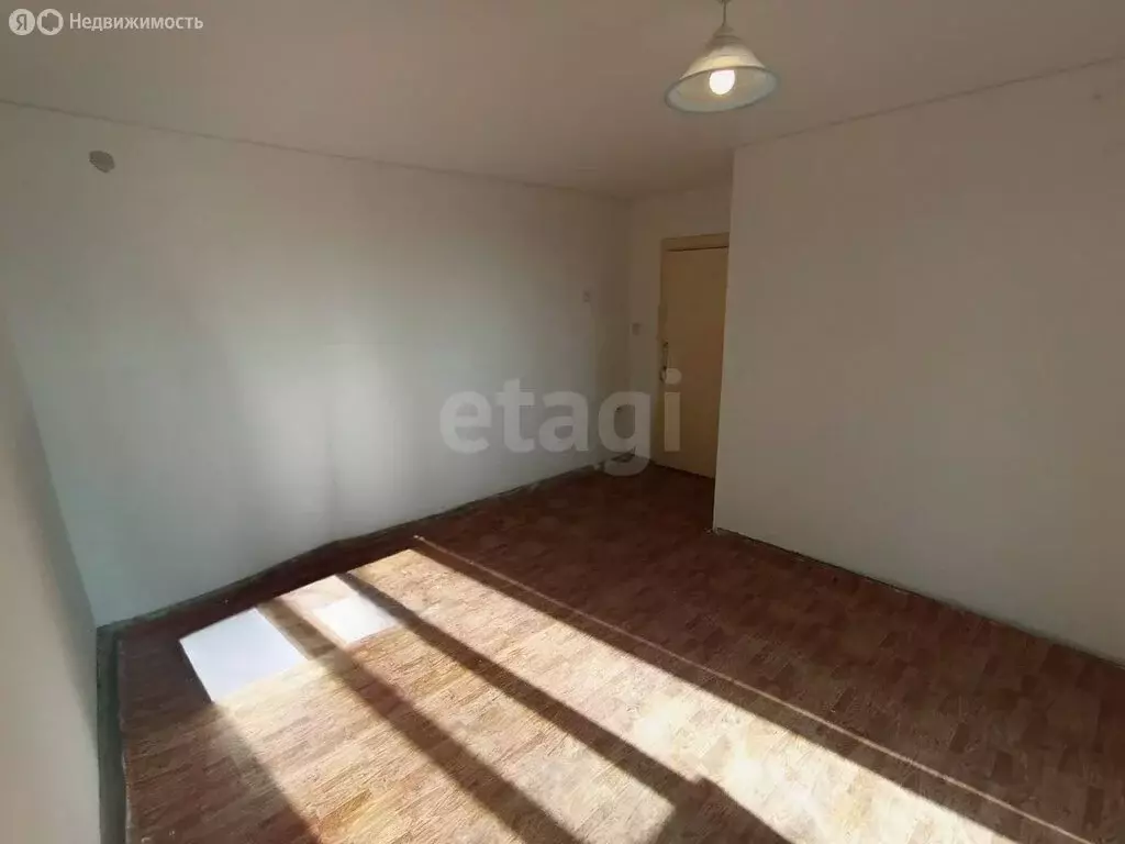 1-комнатная квартира: Брянск, переулок Литвинова, 1 (37.7 м) - Фото 2