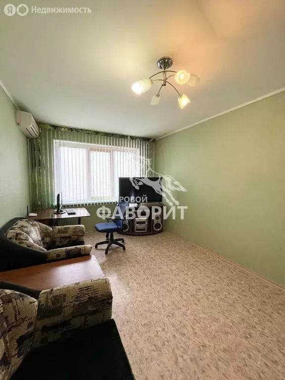 2-комнатная квартира: Орск, микрорайон Новый город, улица Комарова, 22 ... - Фото 1