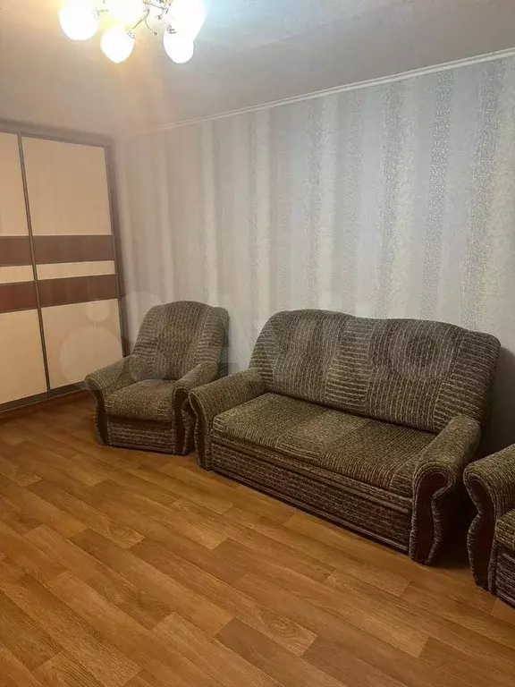 2-к. квартира, 52 м, 1/9 эт. - Фото 1