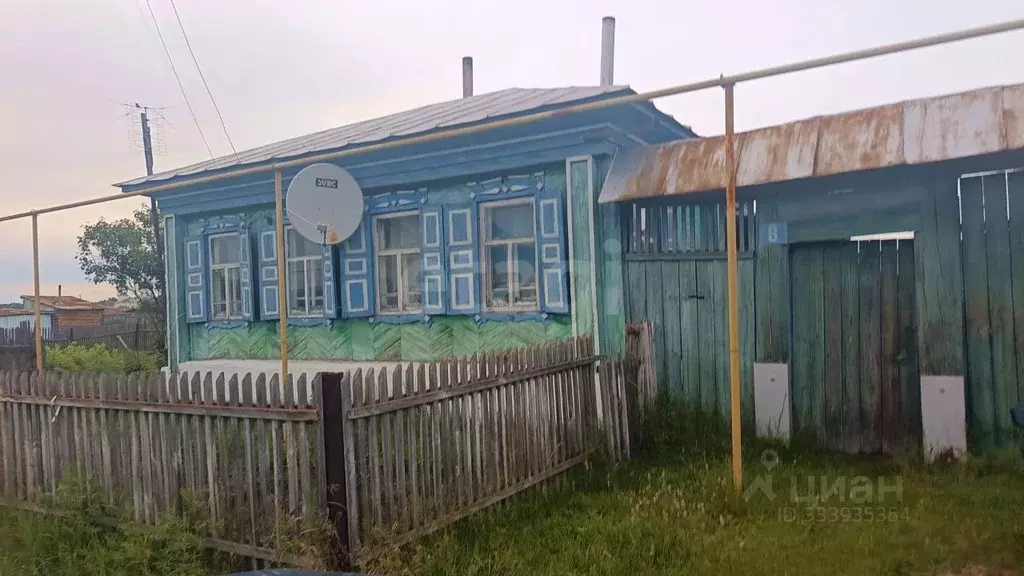 Дом в Челябинская область, Пластовский муниципальный округ, с. ... - Фото 1