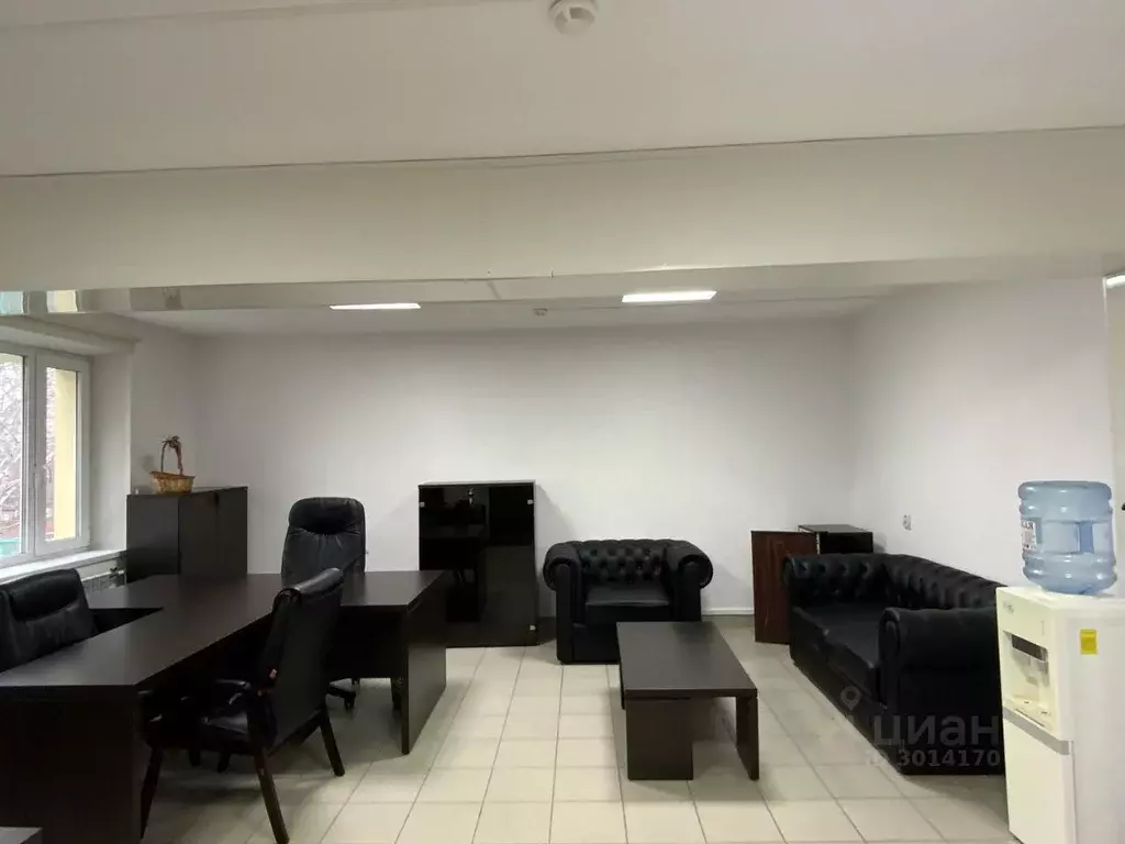 Офис в Тюменская область, Тюмень ул. Александра Логунова, 16А (36 м) - Фото 0