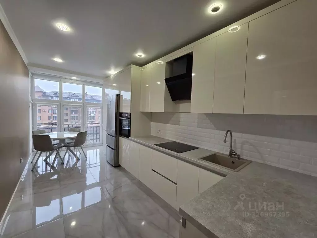 1-к кв. Северная Осетия, Владикавказ ул. Шамиля Джикаева, 10 (50.3 м) - Фото 1