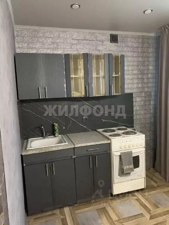 3-к кв. Хакасия, Абакан ул. Пушкина, 124 (55.9 м) - Фото 2