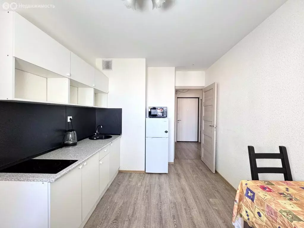 1-комнатная квартира: Мурино, улица Шоссе в Лаврики, 72к4 (31.8 м) - Фото 1