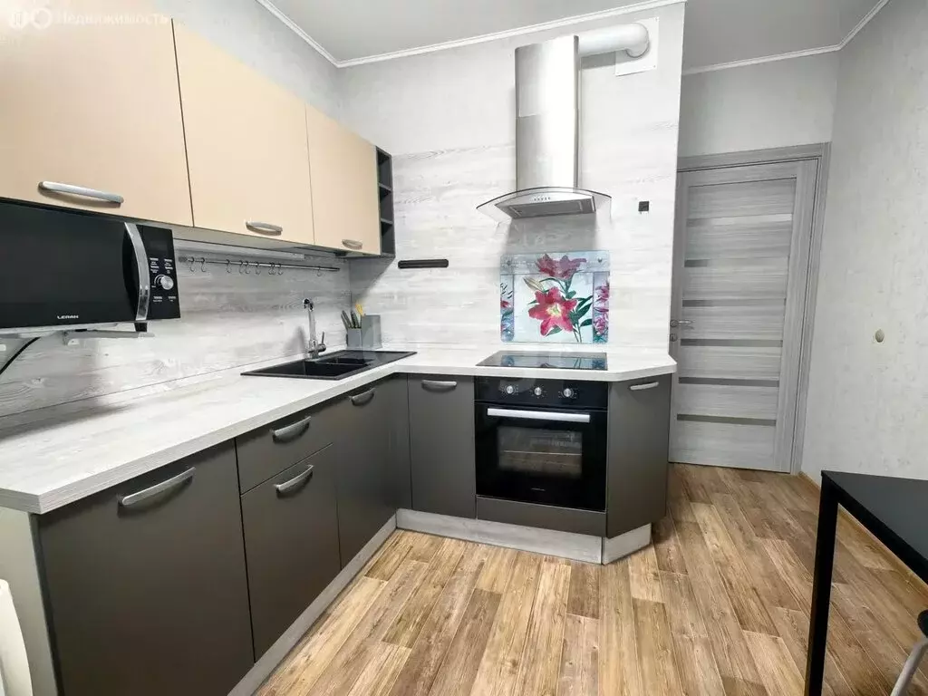 1-комнатная квартира: Тюмень, улица Николая Ростовцева, 12 (40.1 м) - Фото 1