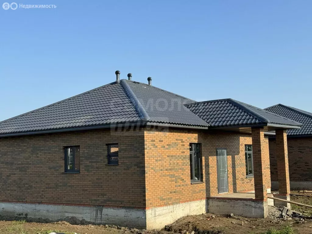 Дом в Нежинка, Молодёжная улица (65 м) - Фото 1