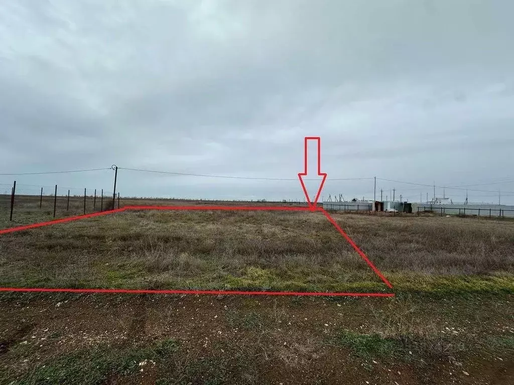 Участок в Крым, Сакский район, с. Суворовское  (6.0 сот.) - Фото 1