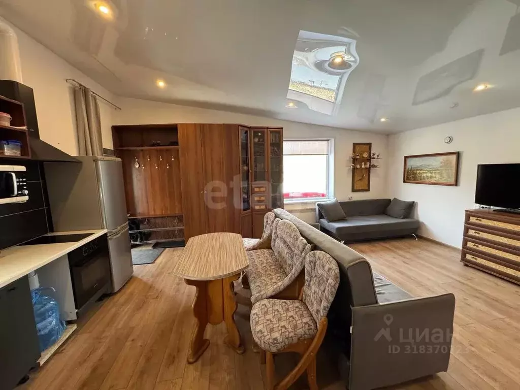 Дом в Свердловская область, Нижний Тагил ул. Носова, 77А (43 м) - Фото 1