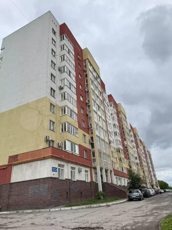 Комната 15,4 м в 3-к., 9/10 эт. - Фото 0