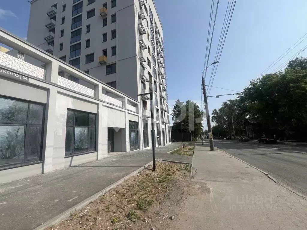 Помещение свободного назначения в Удмуртия, Ижевск ул. Максима ... - Фото 2