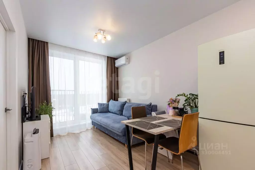 1-к кв. Тюменская область, Тюмень ул. Фармана Салманова, 1 (34.0 м) - Фото 1