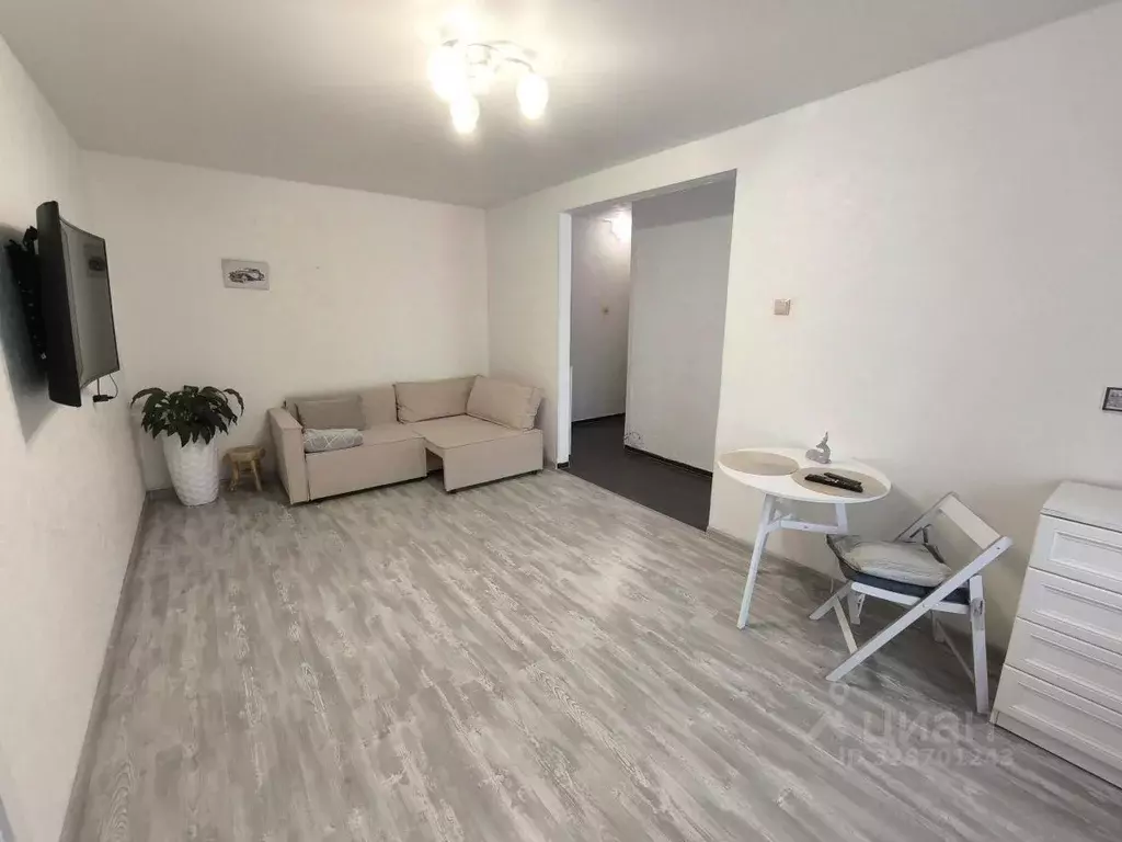 2-к кв. Псковская область, Псков Рижский просп., 54А (46.0 м) - Фото 2