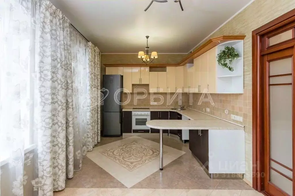1-к кв. Тюменская область, Тюмень ул. Московский Тракт, 143к5 (61.2 м) - Фото 1