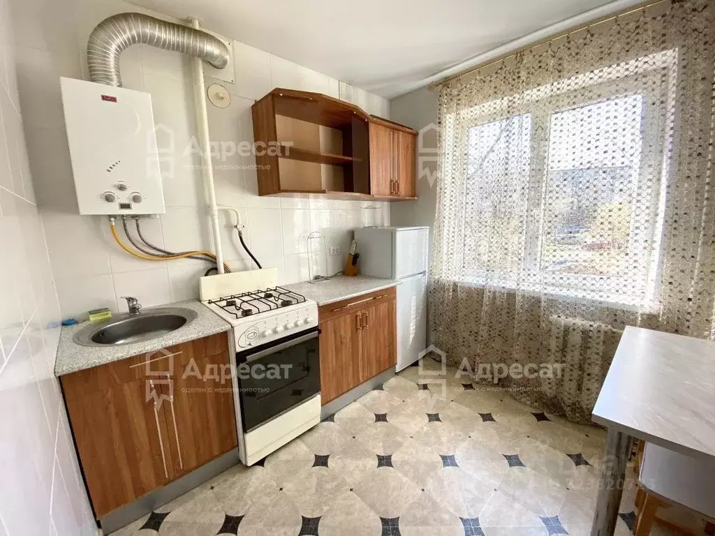 1-к кв. Волгоградская область, Волгоград Краснополянская ул., 4 (33.0 ... - Фото 1