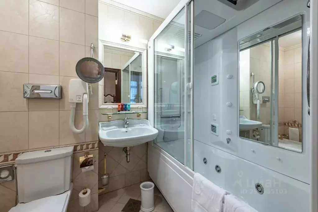 Комната Санкт-Петербург 6-я Советская ул., 12 (85.0 м) - Фото 1